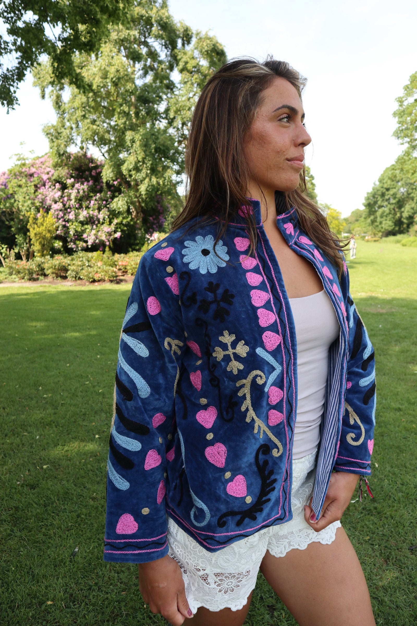 Blauwe Velvet Geborduurde Jas
