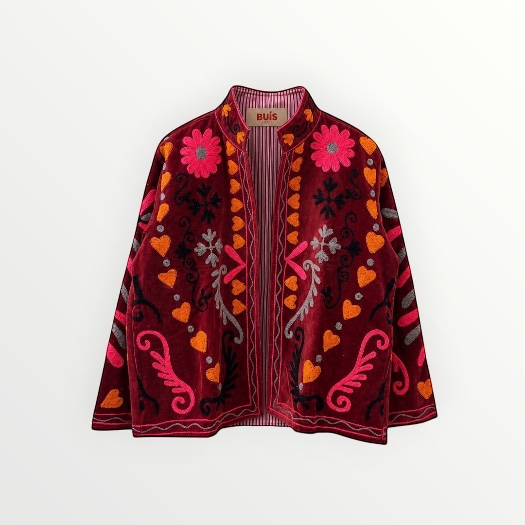 BUÍS STUDIO red velvet jacket with colorful floral and heart embroidery, bohemian style.