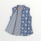 BUÍS STUDIO blue and white reversible cotton gilet with floral and leaf prints. Sleeveless, mandarin collar, and practical pockets.